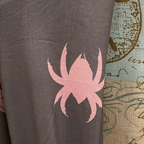 NWT Spider Gwen Marvel Girls Large Sheer Gray Pink Logo Crew Top Lightweight - Picture 3 of 7